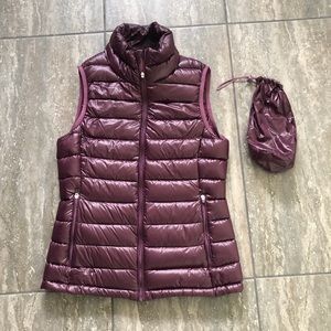 Aritzia Parklife Women's Purple Puffer Vest